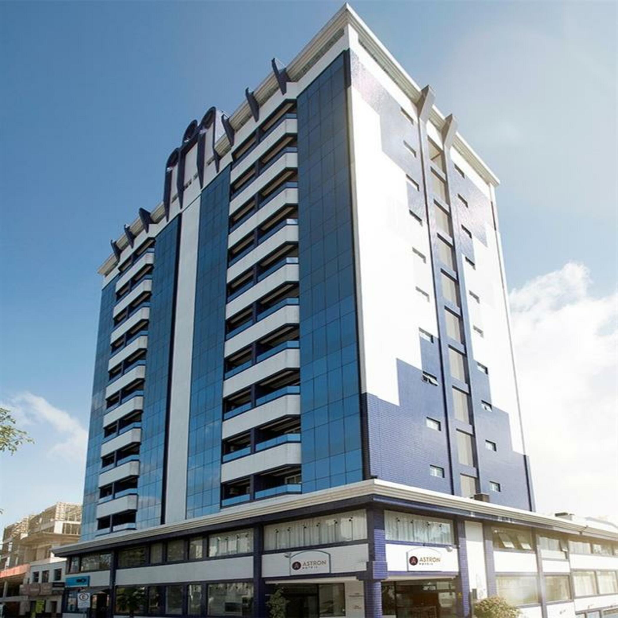 Astron Suites Sao Jose Dos Pinhais By Nobile Εξωτερικό φωτογραφία