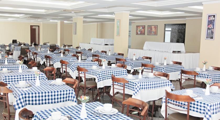 Astron Suites Sao Jose Dos Pinhais By Nobile Εξωτερικό φωτογραφία
