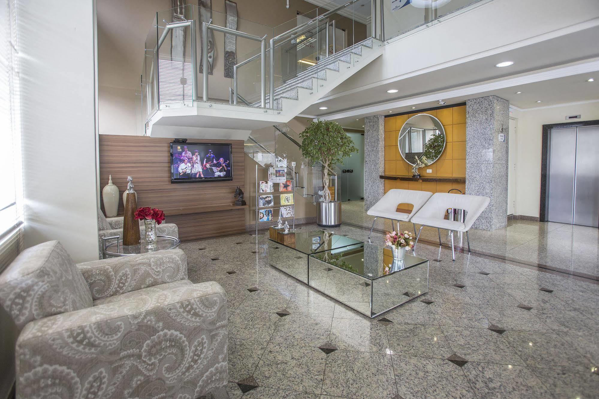 Astron Suites Sao Jose Dos Pinhais By Nobile Εξωτερικό φωτογραφία