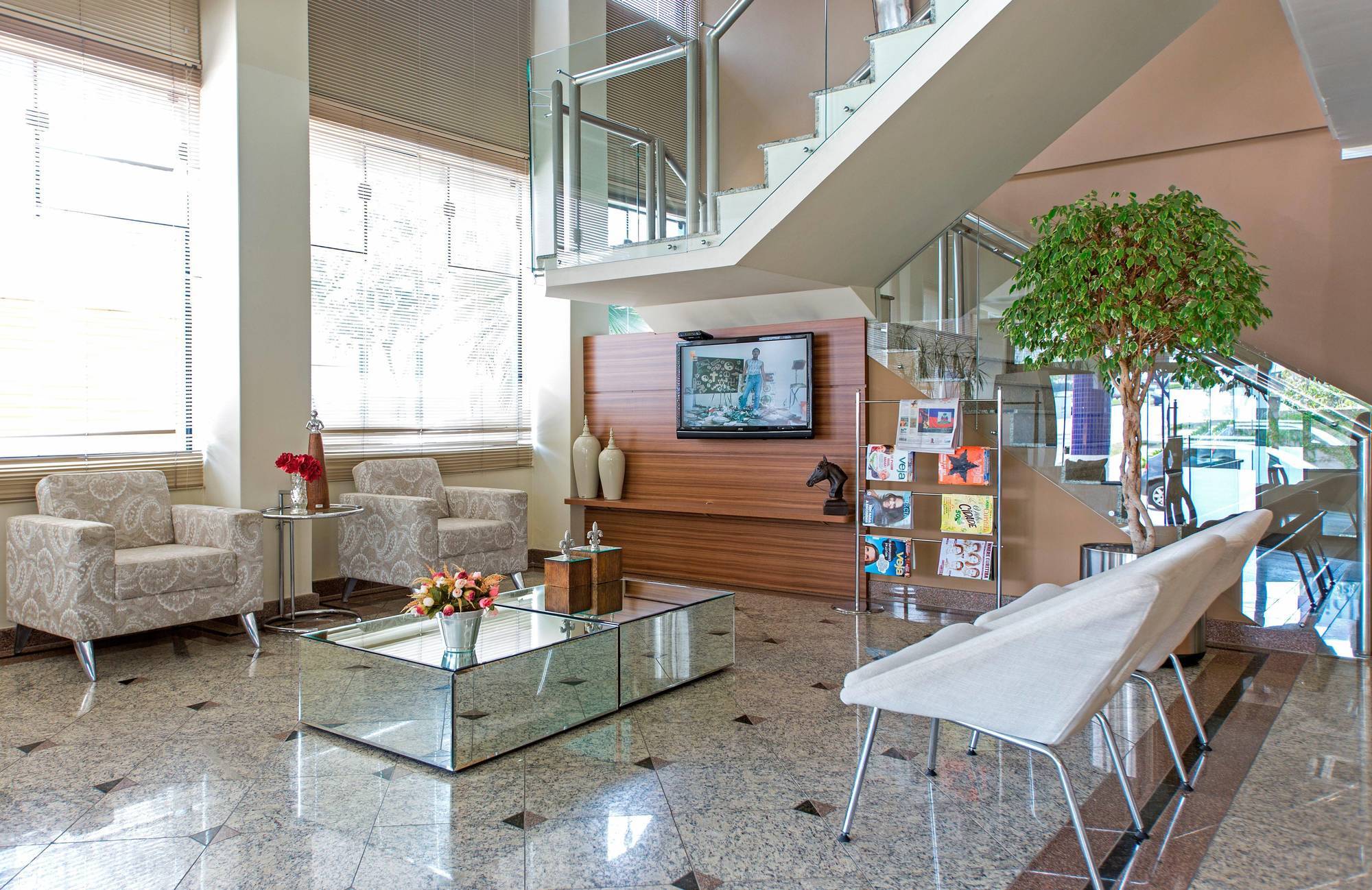 Astron Suites Sao Jose Dos Pinhais By Nobile Εξωτερικό φωτογραφία